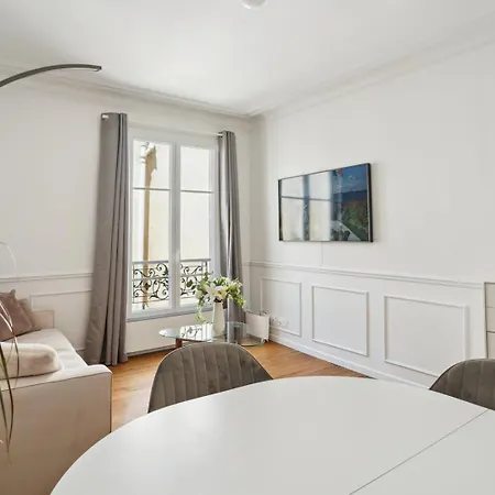 Apartamento Le Xvie Chic - *