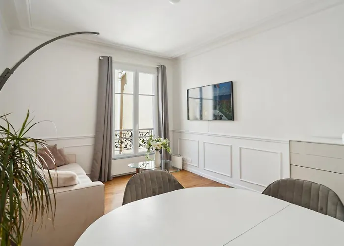 Apartment Le Xvie Chic - *